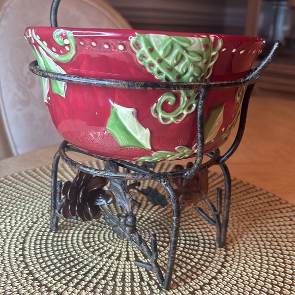 Season of Peace Ceramic Bowl on Metal Reindeer Stand - Picture 5 of 10